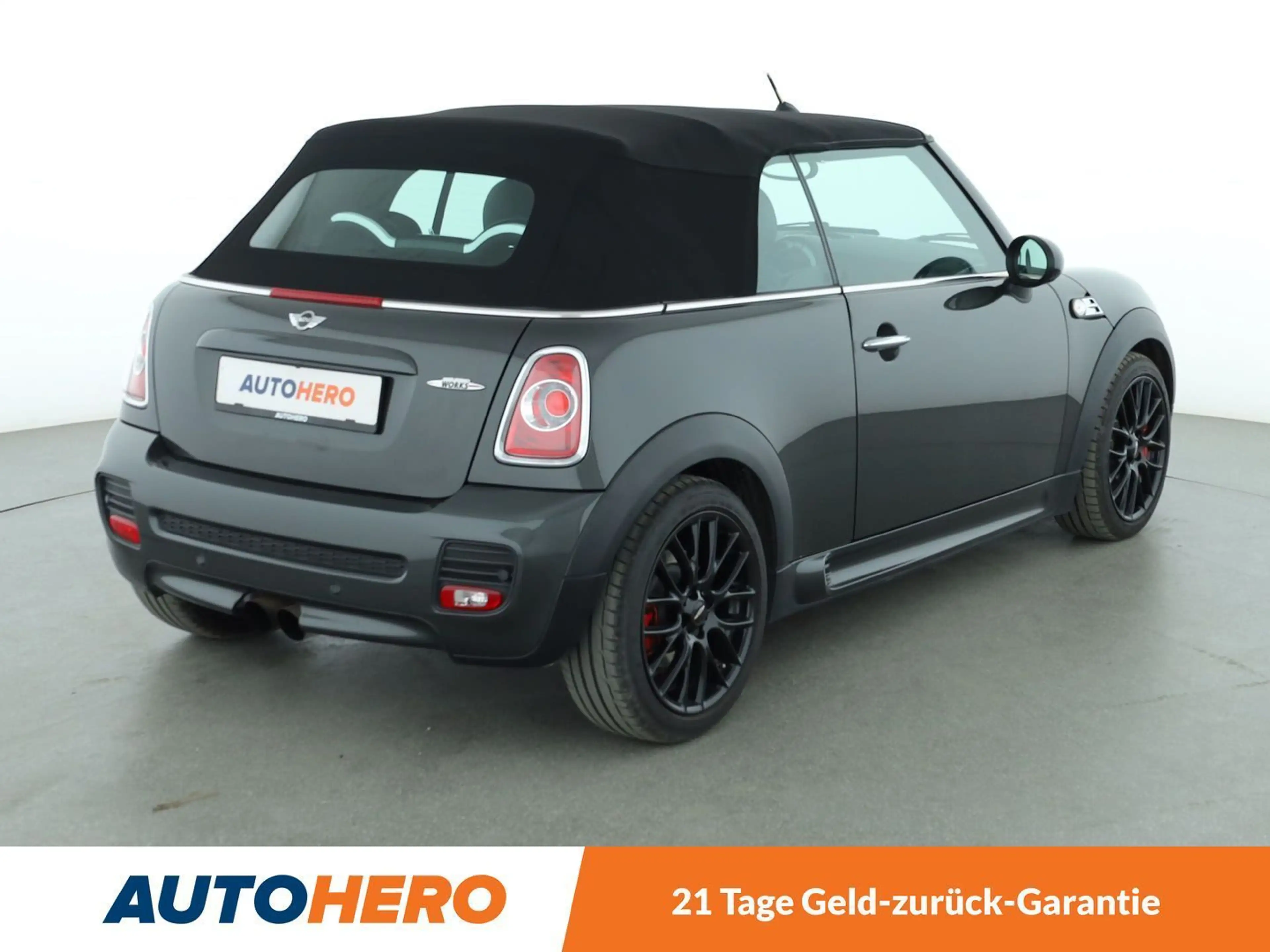MINI John Cooper Works Cabrio John Cooper Works Aut.*NAVI*TEMPO*PDC*SHZ* — photo 6