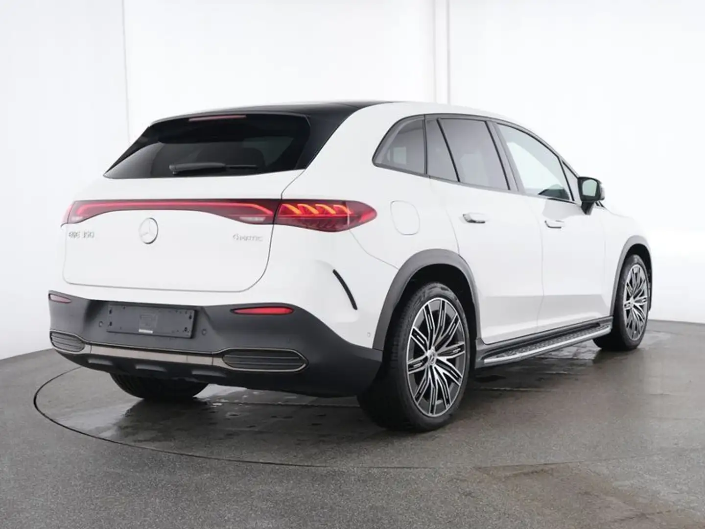 Mercedes-Benz EQE 350 4M SUV AMG+NIGHT+BURMESTER+DIST+PANO+AHK Weiß - 2