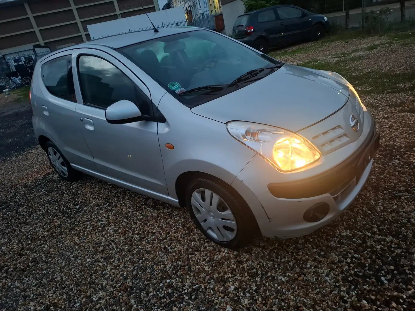 Nissan Pixo Pixo 1.0, Klima Grün - 2