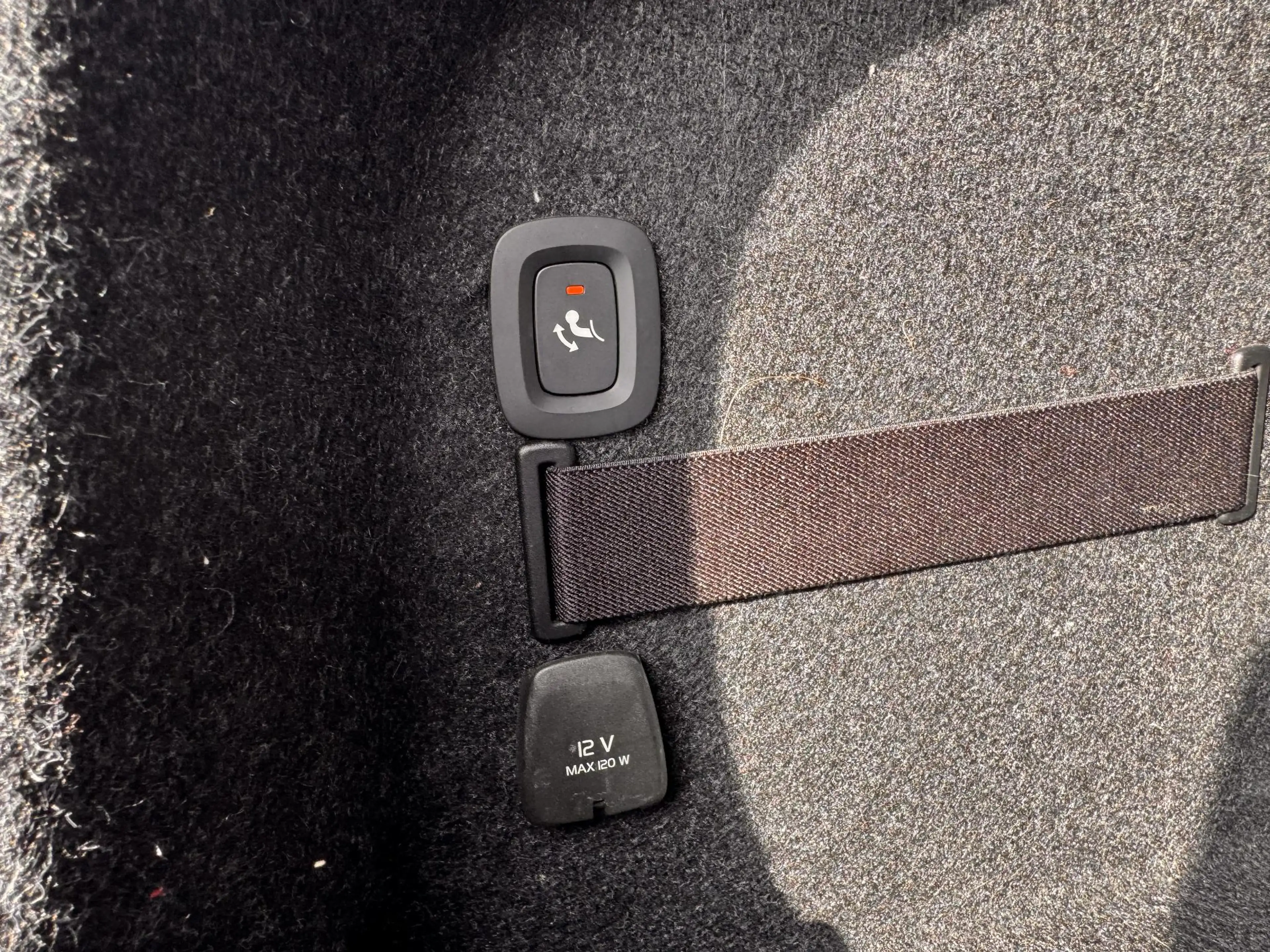 Polestar 2 Long Range Single Motor 78 kWh | SOH: 93,3% | Trek — photo 12