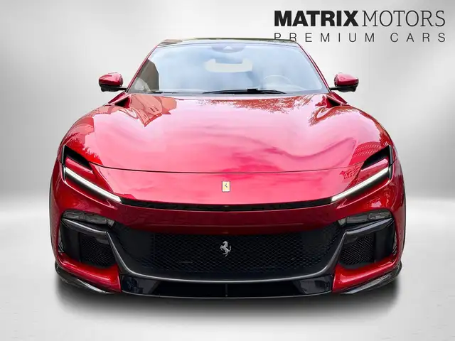 Ferrari Purosangue view 9