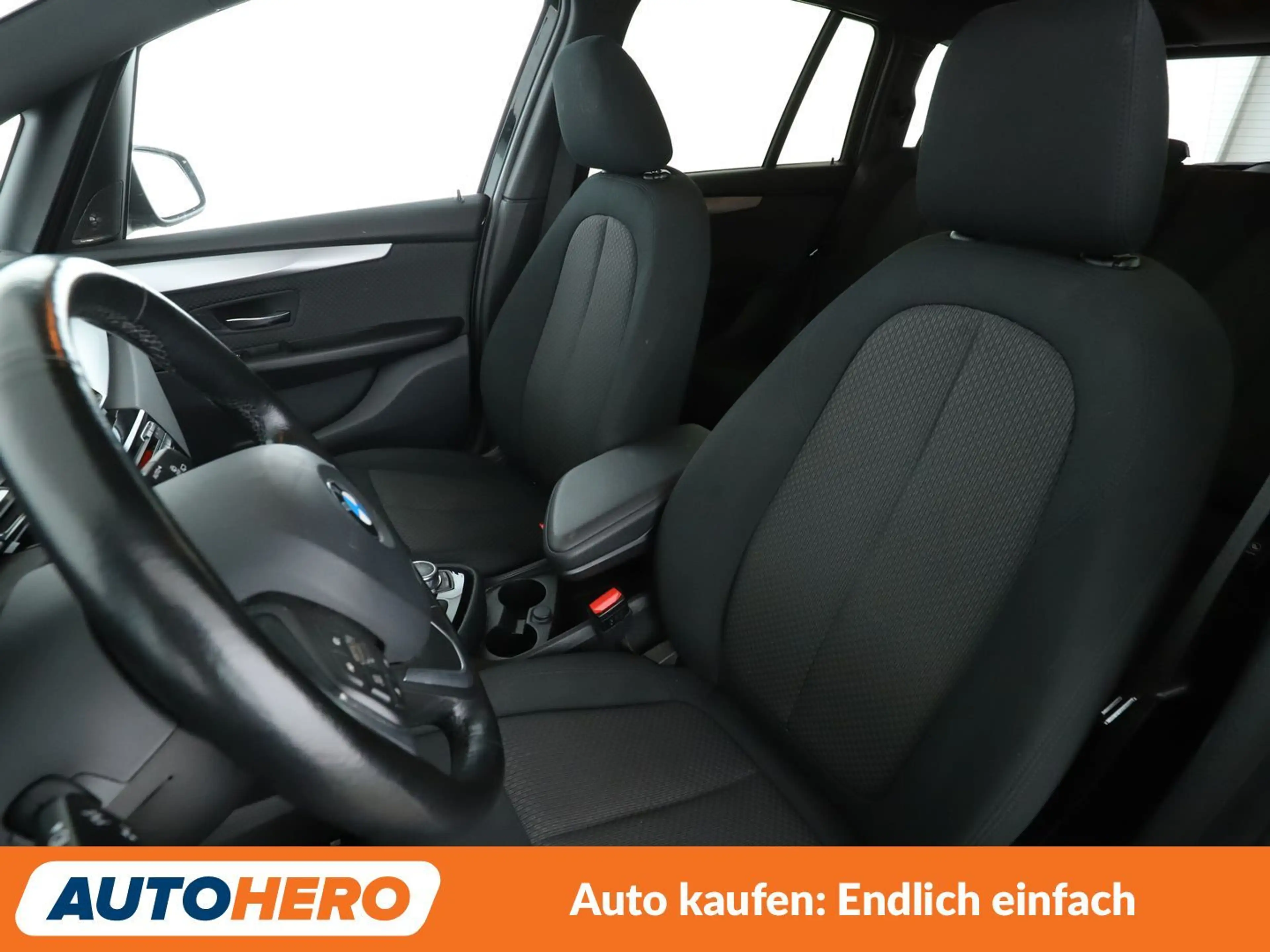 BMW 220 220d Gran Tourer Aut.*NAVI*ACC*CAM*PDC*SHZ* — photo 10