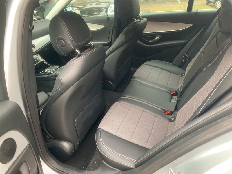 Mercedes-Benz E 220 T d*Avantgarde*MBUX*Kamera* — photo 4