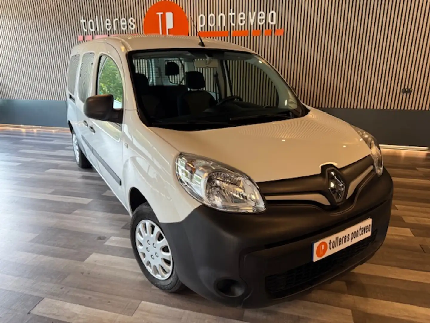 Renault Kangoo Combi 1.5dCi En. Profesional N1 66kW Wit - 2