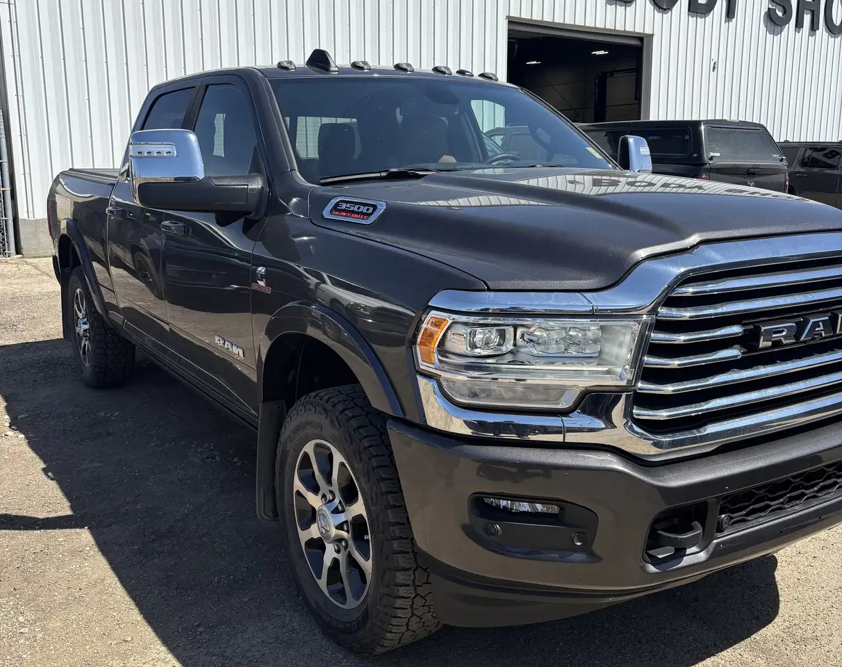 2024 RAM 3500