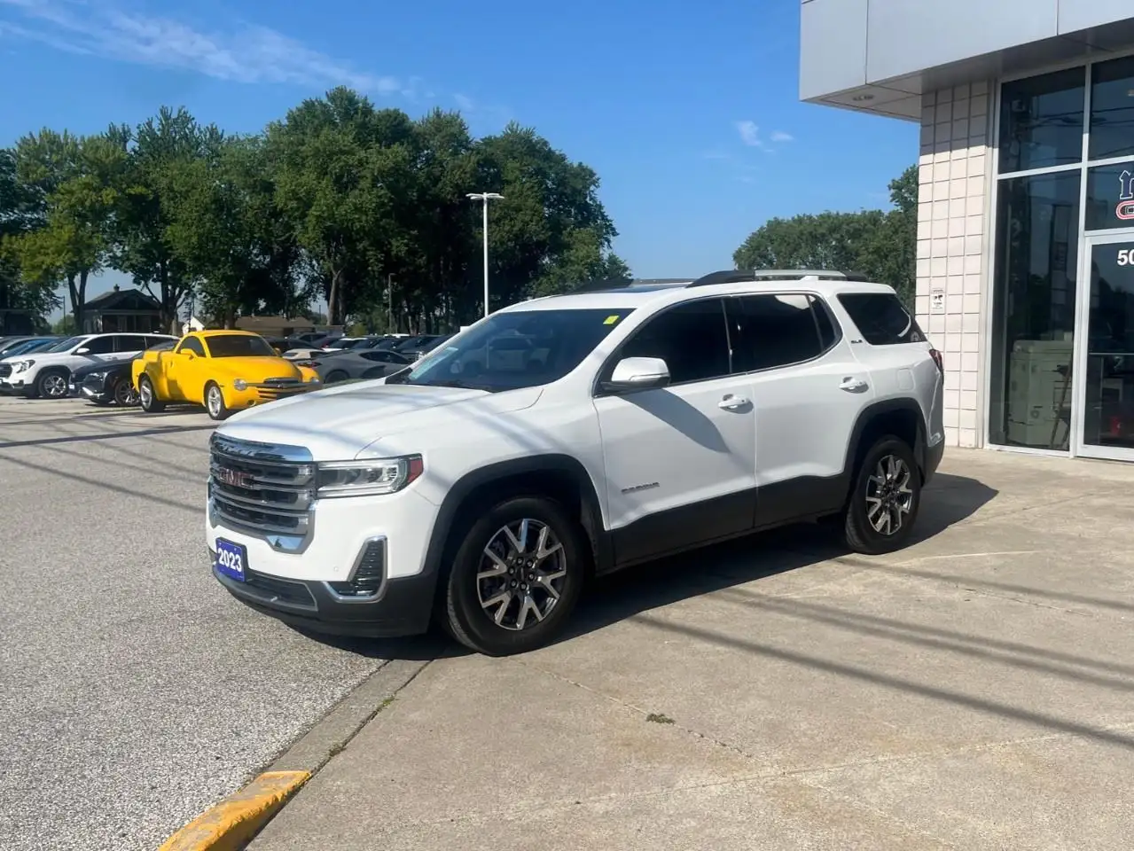 2023 GMC Acadia