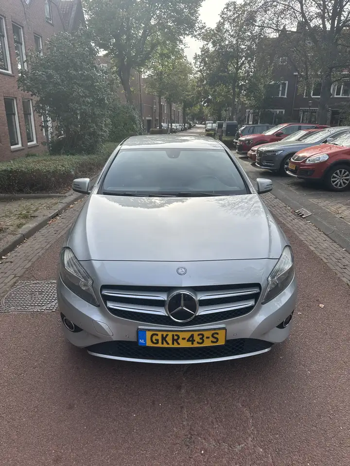 Mercedes-Benz A 180 AUTOMAAT AIRCO PDC NAVIGATIE CAMERA CRUISE DASHCAM — photo 1 of 15