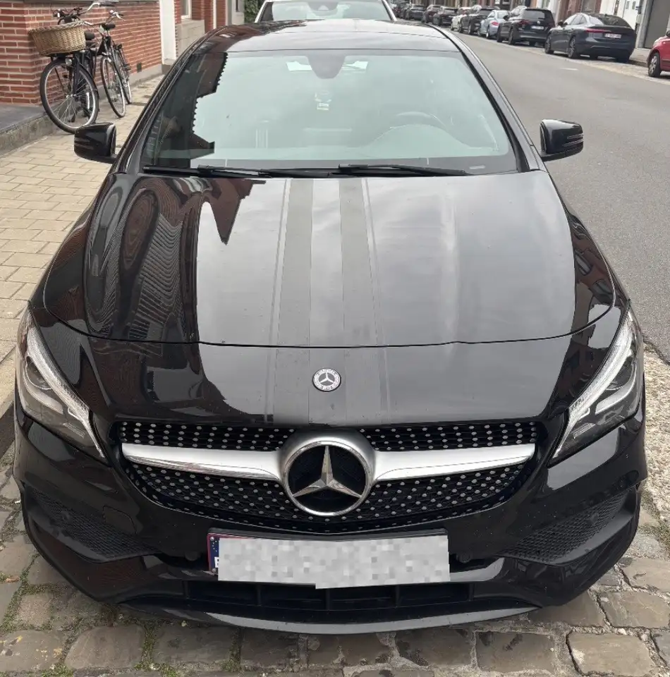 Mercedes-Benz CLA 180