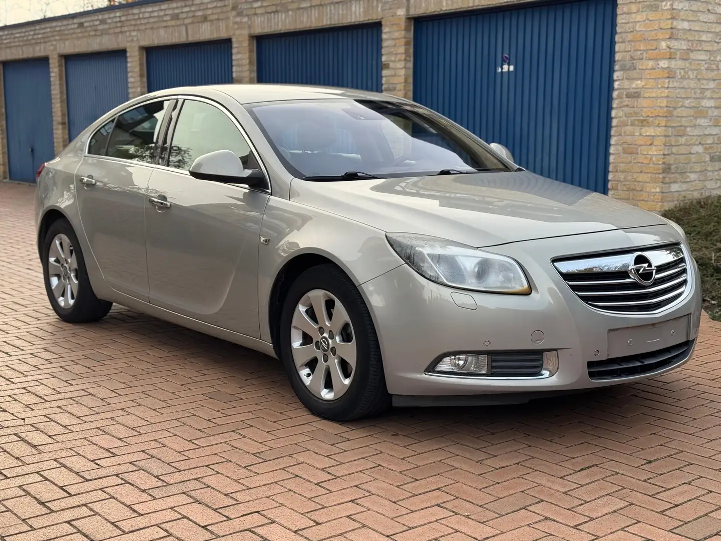 Opel Insignia 2.0 DIESEL / ZO MEENEMEN Grijs - 1