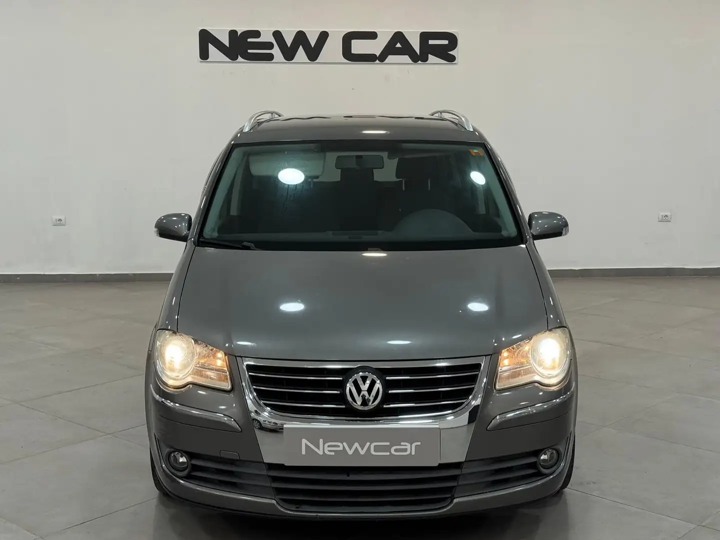 Volkswagen Touran 1.9 TDI 105CV DPF Highline Grigio - 2