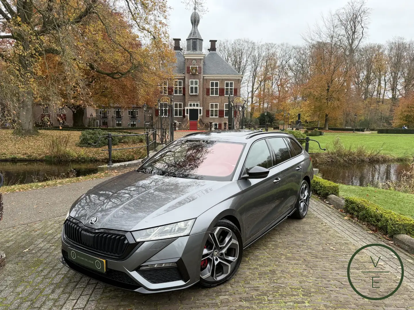 Skoda Octavia Combi 2.0 TSI iV RS | Pano | Performance | Memory Gris - 1