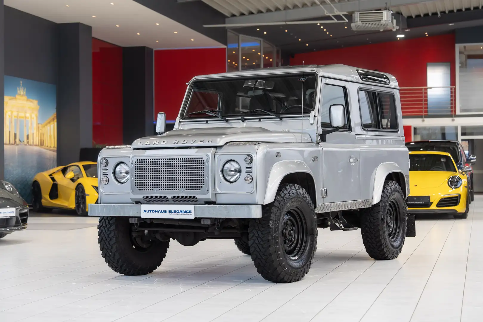 Land Rover Defender 90 E Station Wagon*SITZHEIZUNG*6-GANG* Srebrny - 1