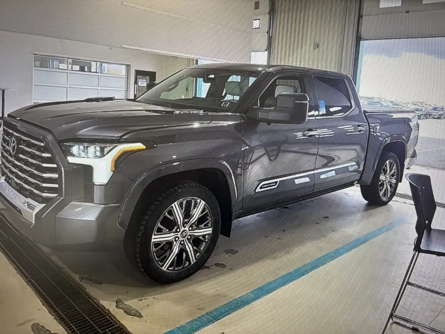 Toyota Tundra TUNDRA CAPSTONE HYBRIDE BPM VRIJ Grigio - 1