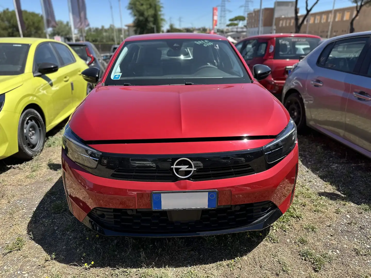 Opel Corsa 1.2 Edition Rosso - 2