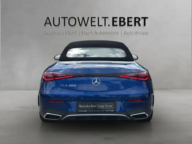 Mercedes-Benz Cle view 4