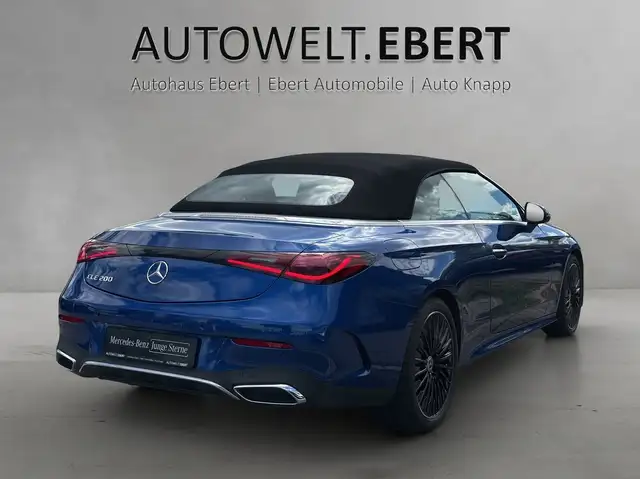 Mercedes-Benz Cle view 5
