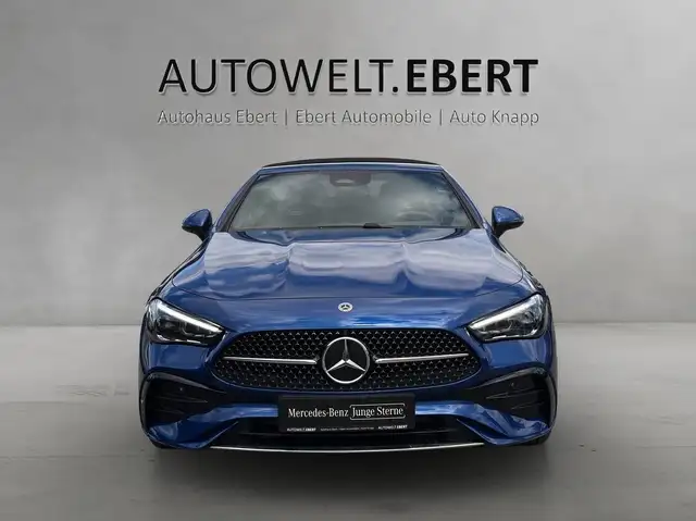 Mercedes-Benz Cle view 6