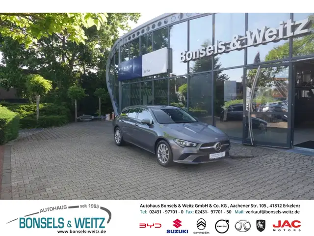 Mercedes-Benz CLA 220 D StandHZG Navi Digitales Cockpit LED