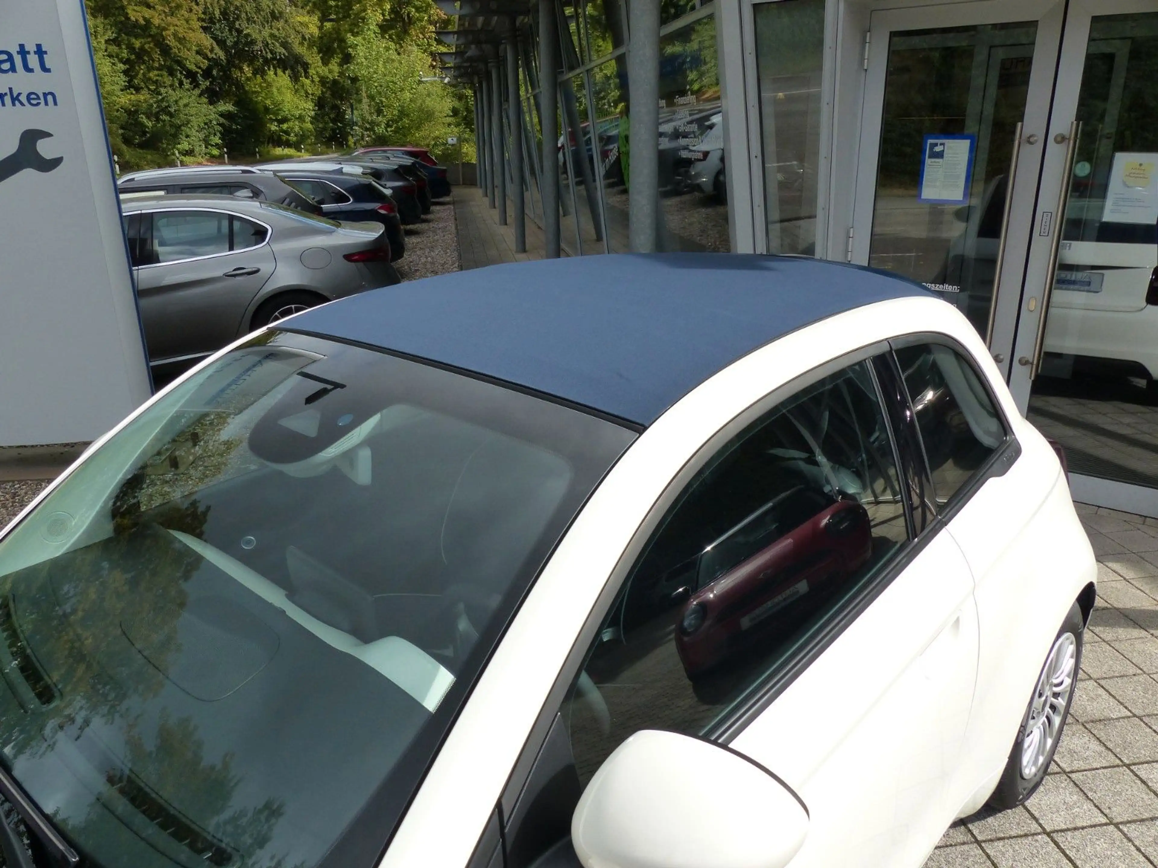 Fiat 500e Cabrio, Klimaaut., Apple CarPlay — photo 14