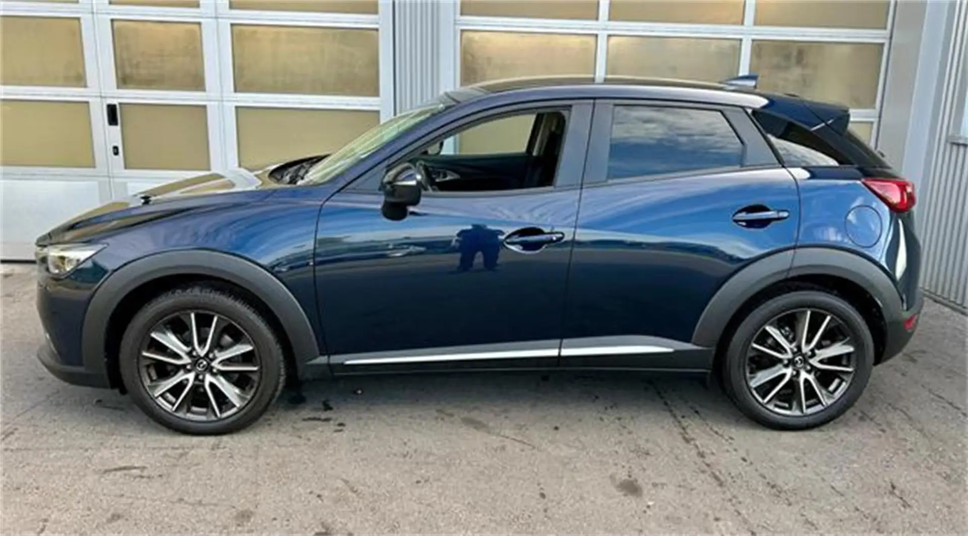 Mazda CX-3 G120 Revolution Aut. Automatik mit Navigation Blau - 2