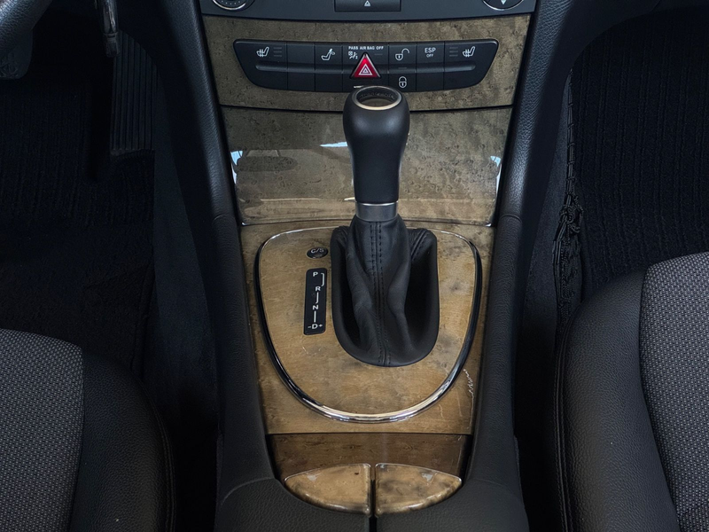 Mercedes-Benz E 200 KOMPRESSOR AVANTGARDE*AUTOMATIK* — photo 11