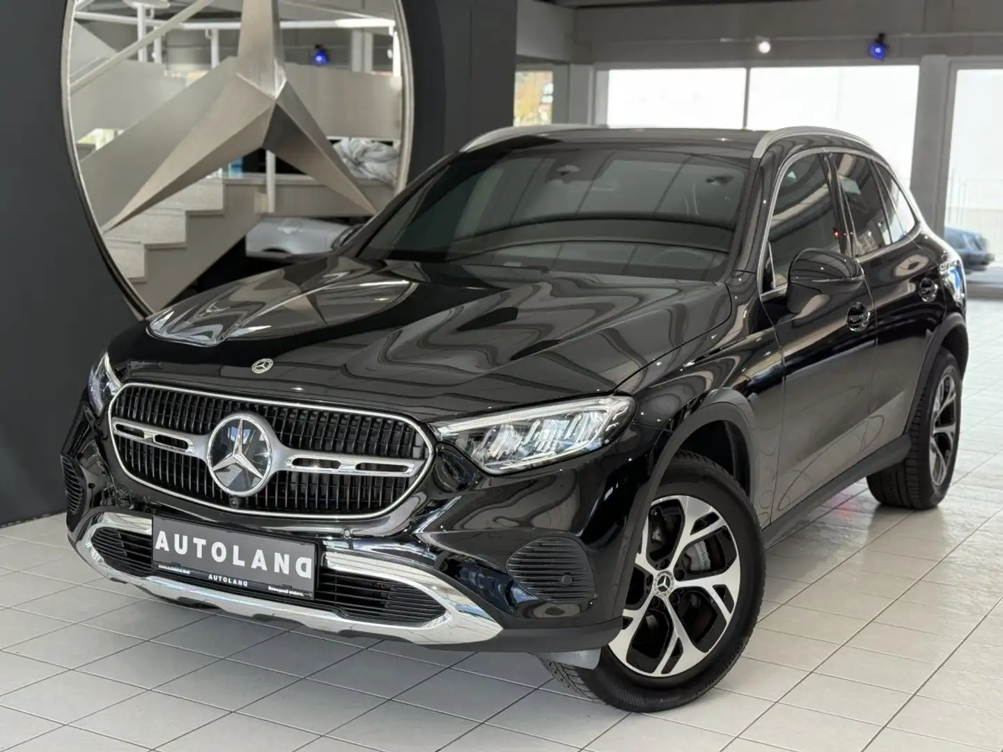 Mercedes-Benz GLC 300 de 4Matic Noir - 1