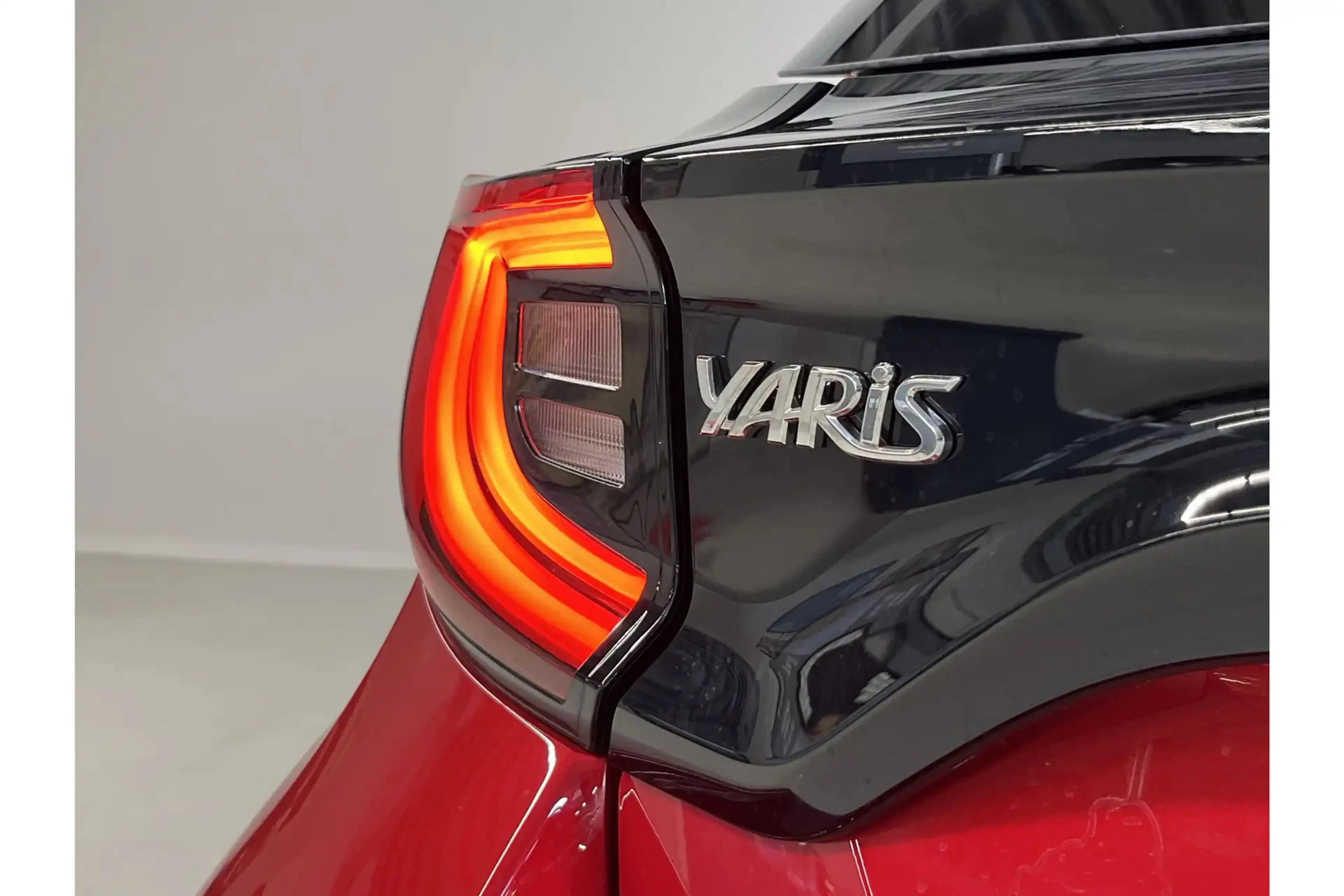 Toyota Yaris 1.5 Hybrid 130 Executive Actie — photo 7