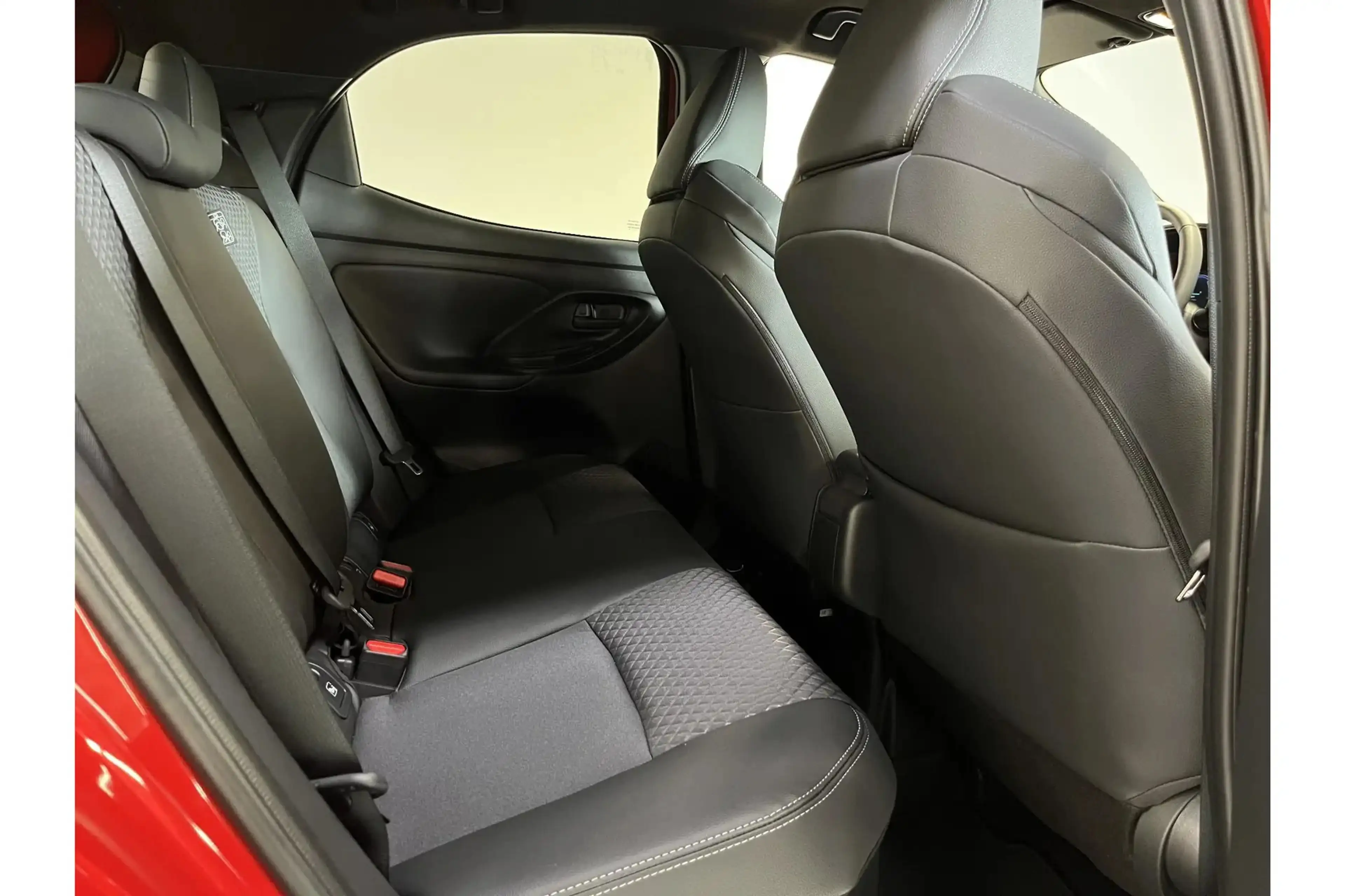 Toyota Yaris 1.5 Hybrid 130 Executive Actie — photo 10