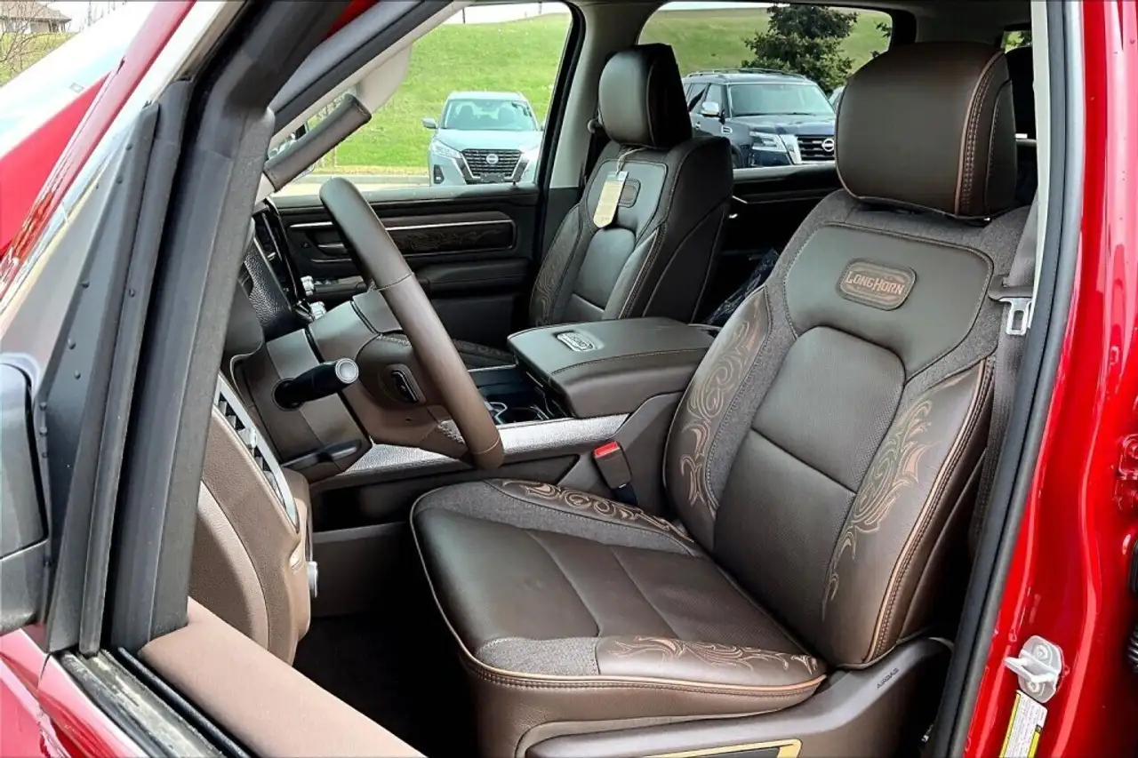 RAM 1500 photo RAM 1500