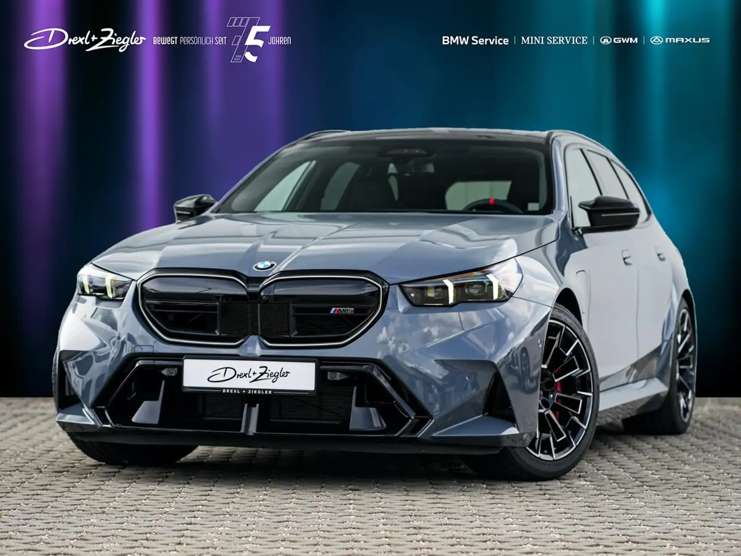 BMW M5 Touring M'Drivers AHK PANO Drive+ParkProf 360 Gris - 1