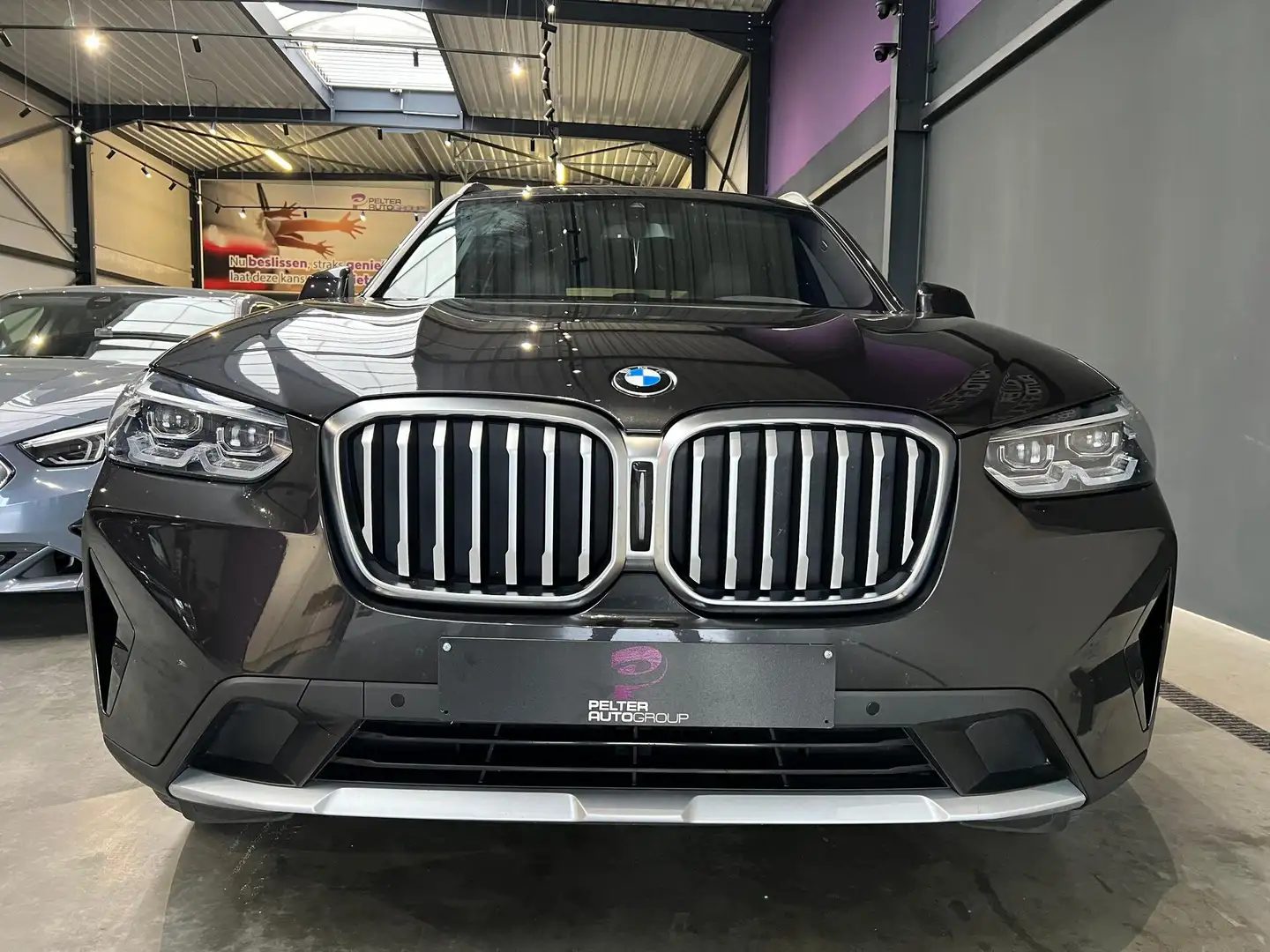 BMW X3 sDrive 18d Mhev Bj.2022 150pk Zwart - 2