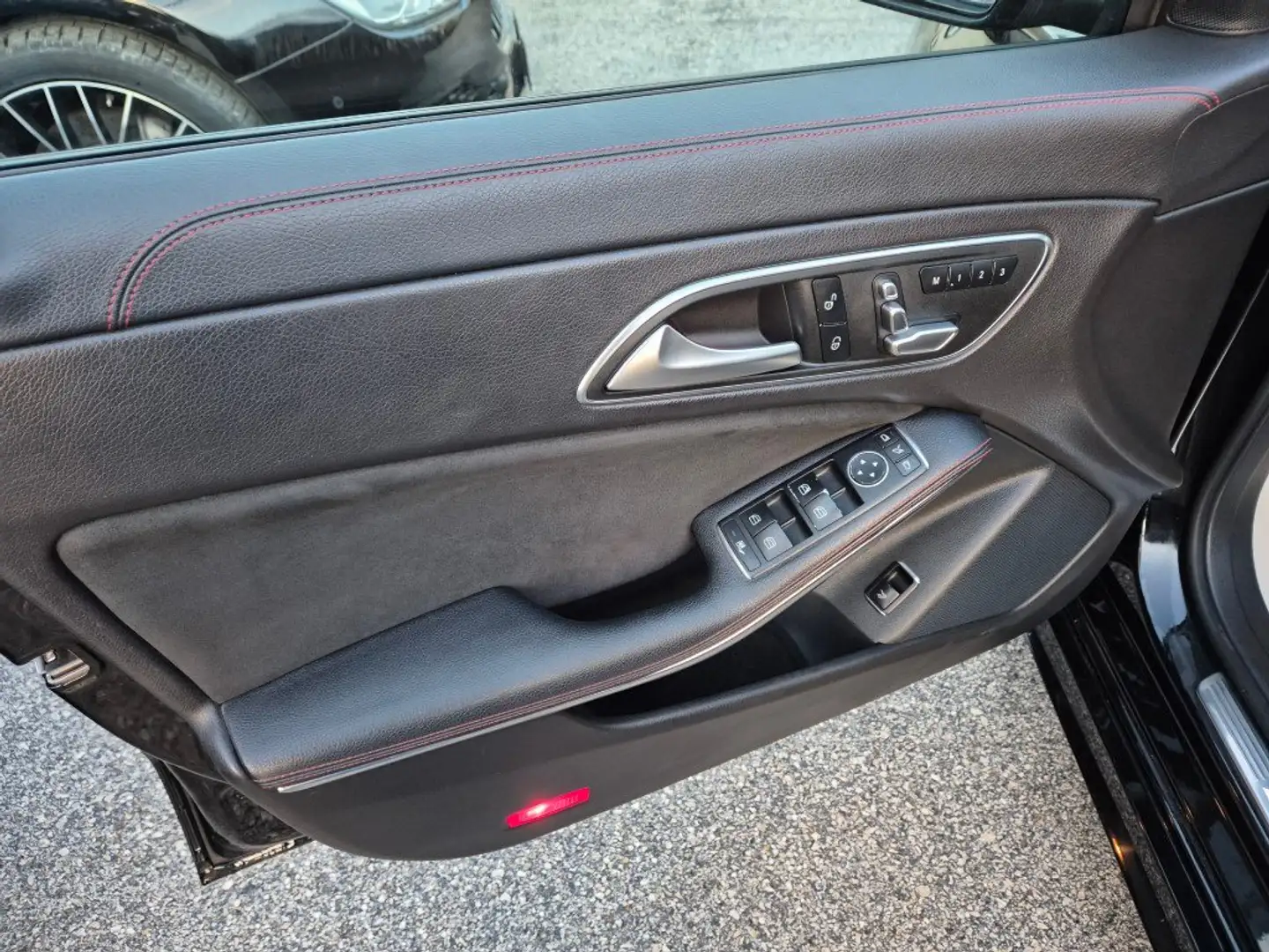 Mercedes-Benz CLA 45 AMG - 2