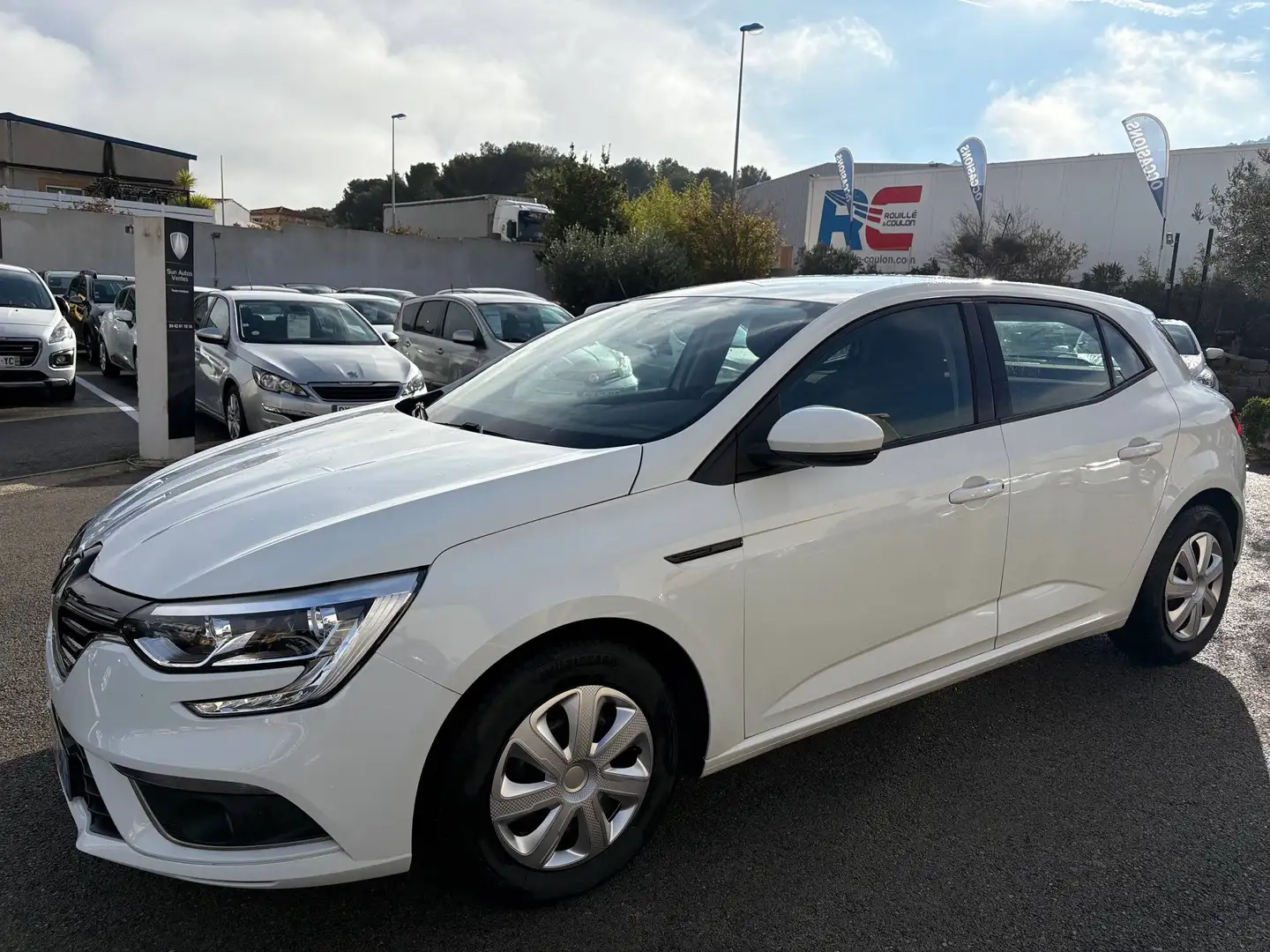 Renault Megane IV SOCIETE BLUE DCI 95 AIR Blanc - 2