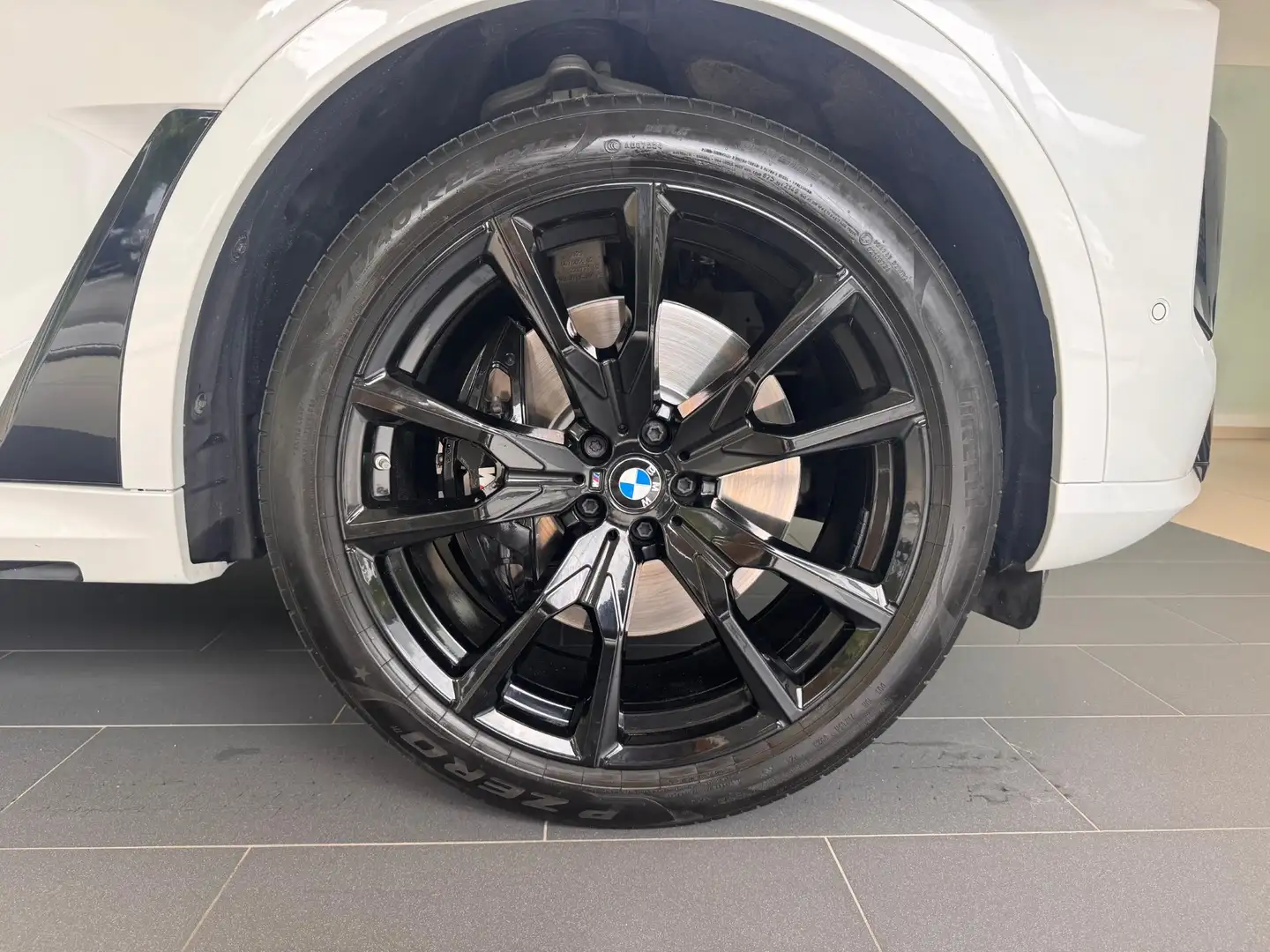 BMW X7 X7 xDrive40d Biały - 2