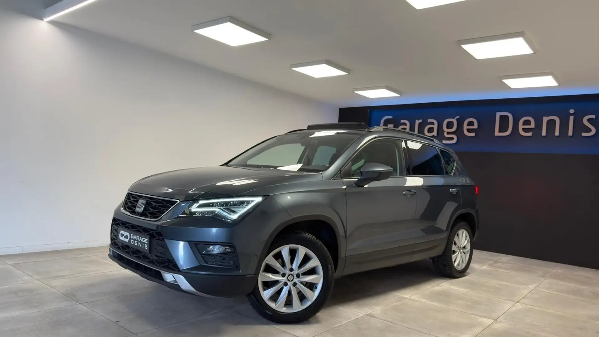SEAT Ateca 1.6 CR TDI *GPS+CAMERA**TOIT-PANO*LED**GARANTIE* Grijs - 1