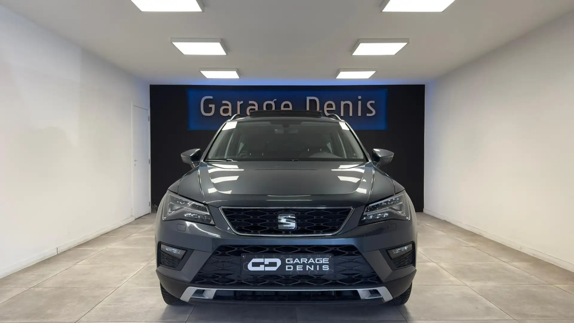 SEAT Ateca 1.6 CR TDI *GPS+CAMERA**TOIT-PANO*LED**GARANTIE* Grijs - 2