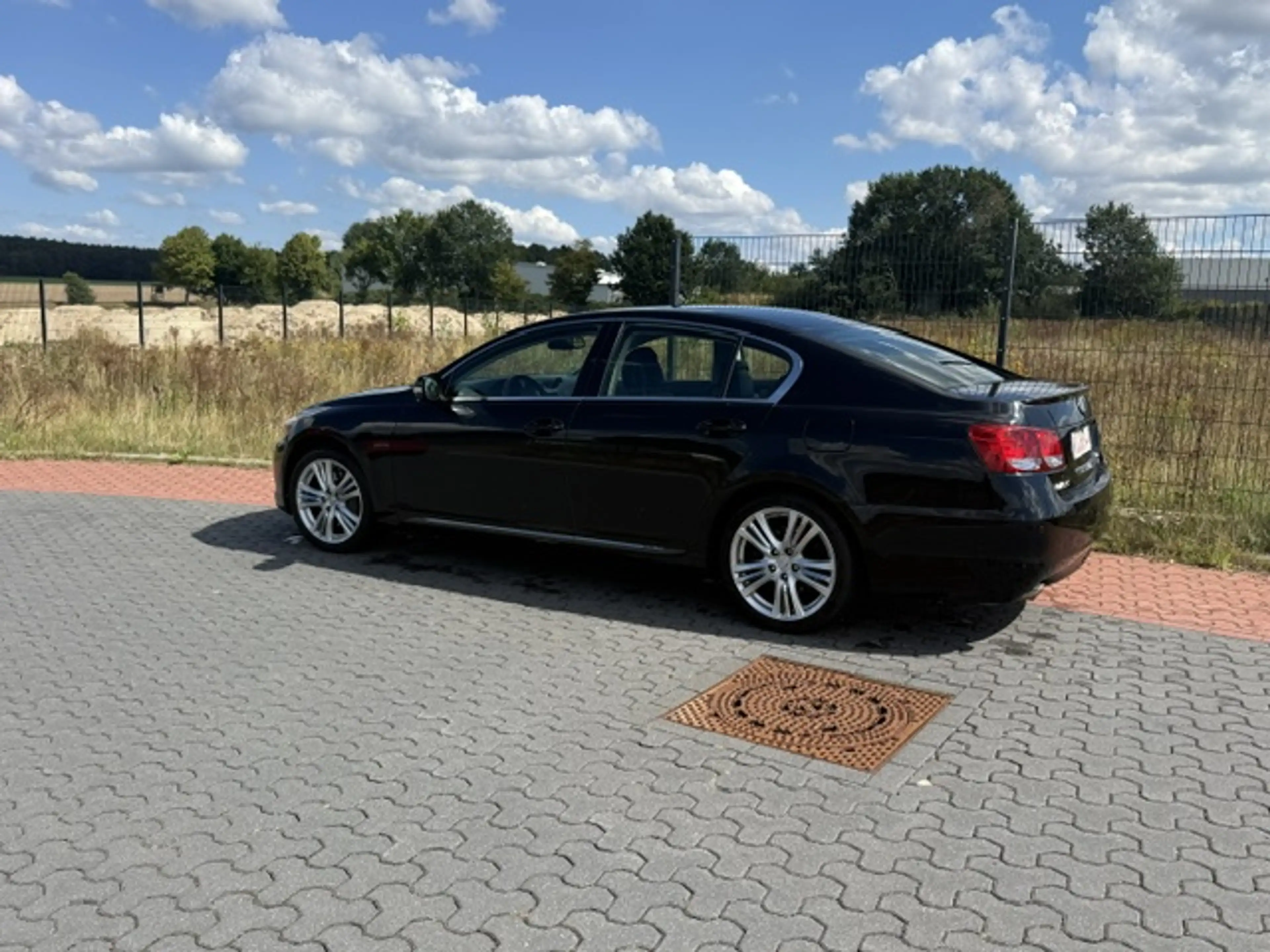 Lexus GS 450h 450 h — photo 9