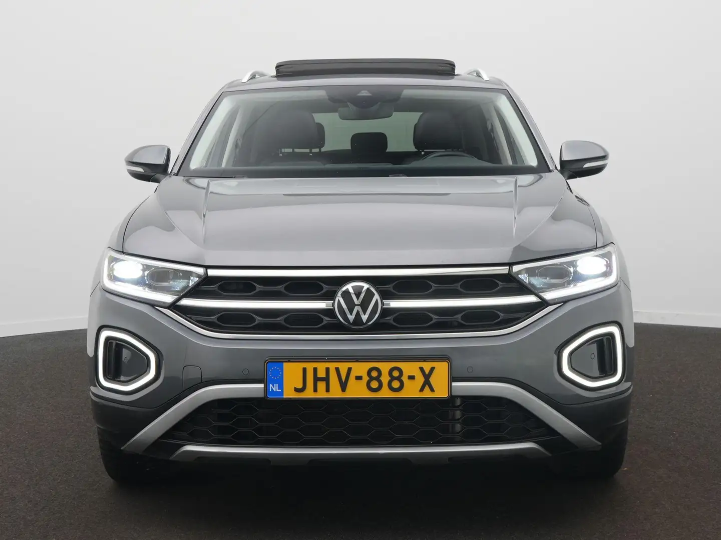 Volkswagen T-Roc 1.5 TSI Style DSG / Panodak / Camera / Virtual / E Gris - 2