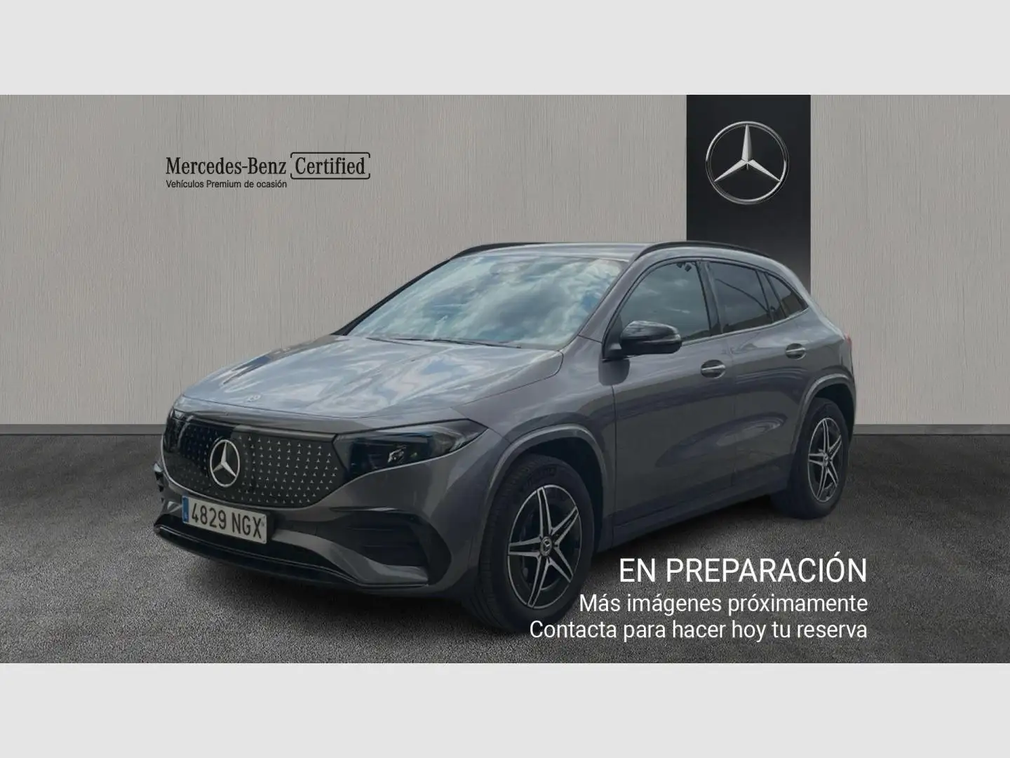 Mercedes-Benz EQA 250+ AMG Night Edition Gris - 1