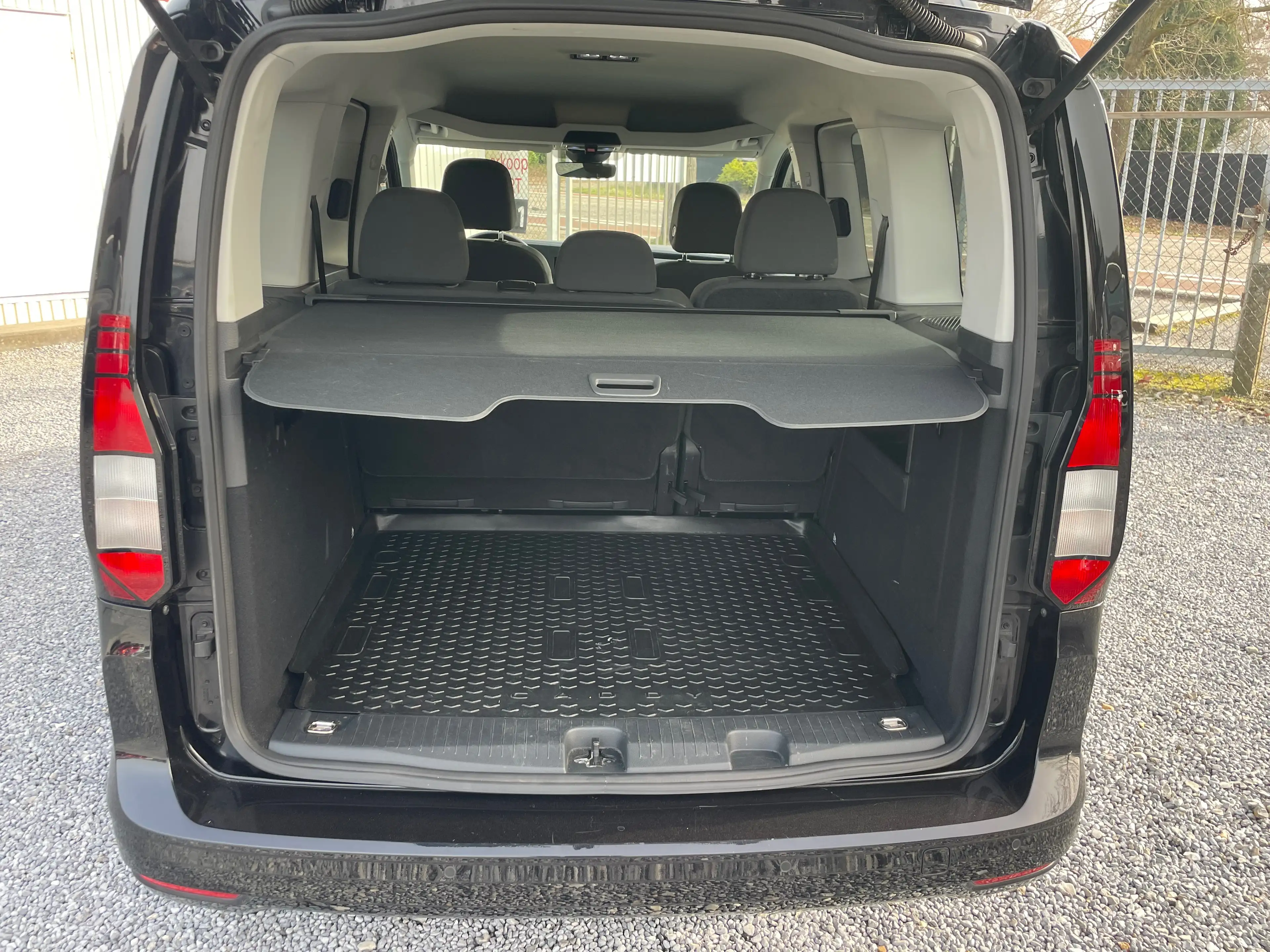 Volkswagen Caddy Caddy 1.5 TSI 5pl. DSG Automaat Garantie — photo 8