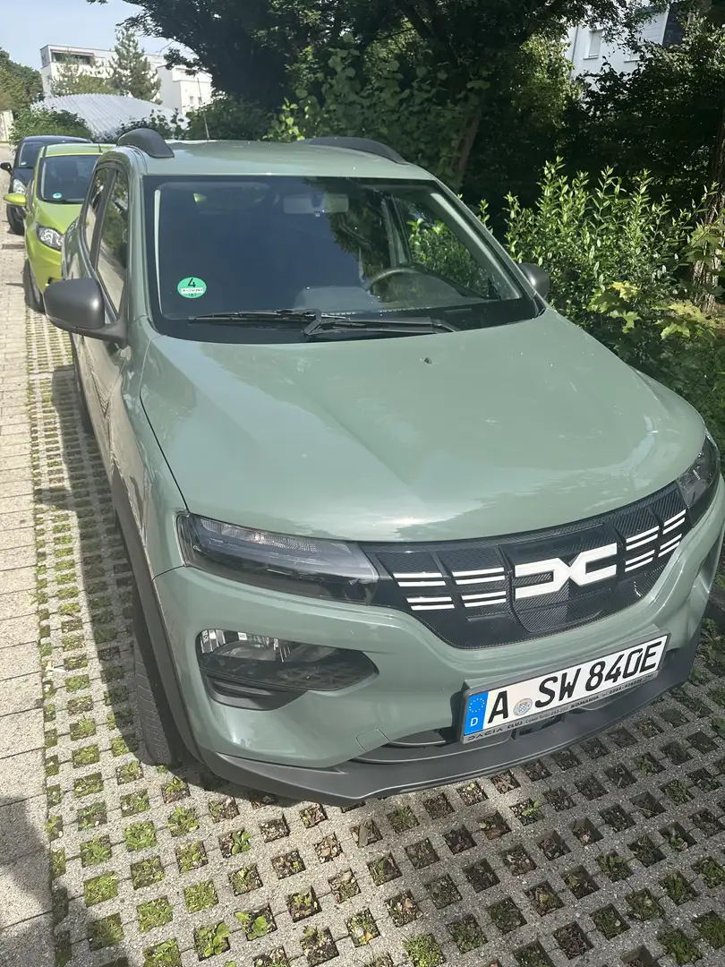 Dacia Spring Essential - 1