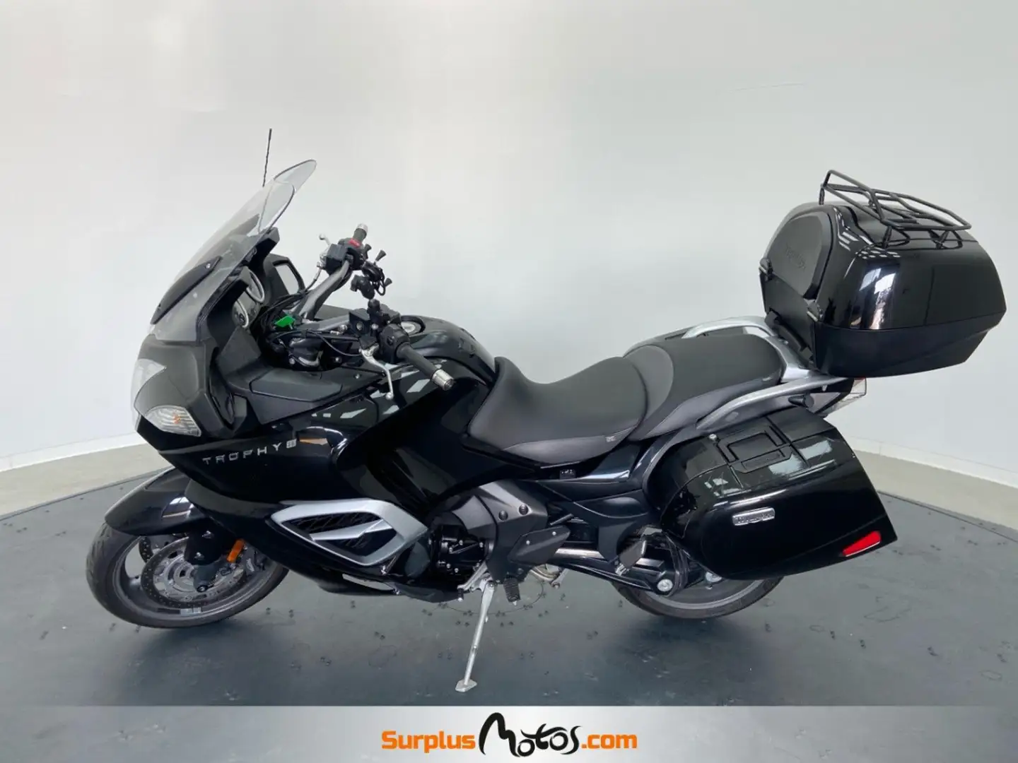Triumph Trophy 1200 SE Nero - 2