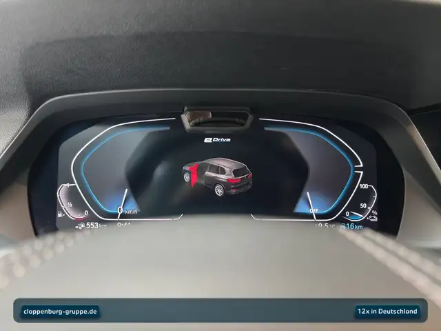 BMW X5 view 14