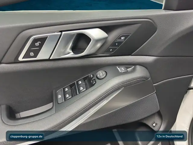 BMW X5 view 17