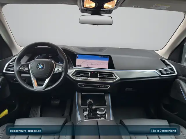 BMW X5 view 15