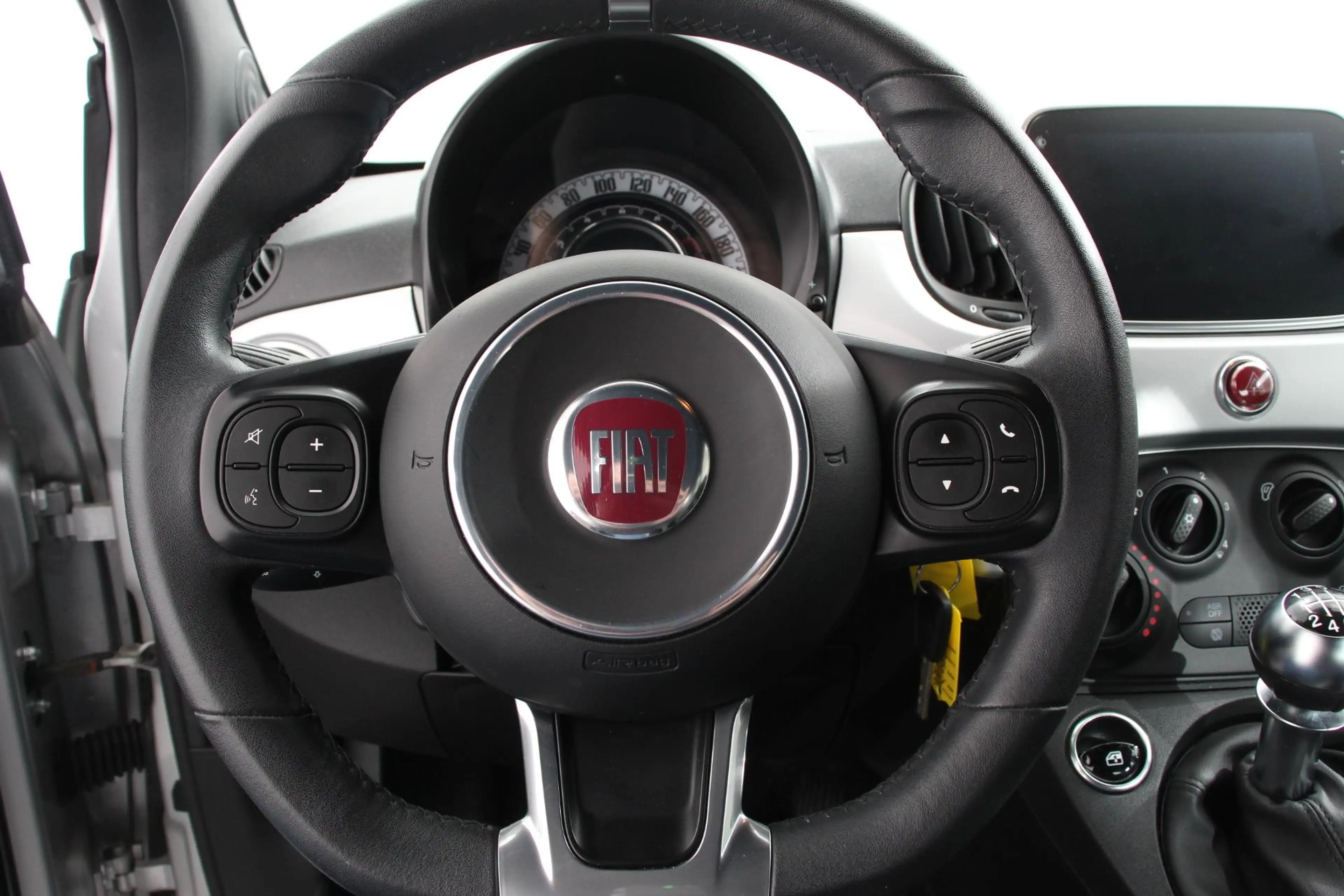 Fiat 500 1.0 69pk Hybrid Connect Navigatie Apple Carplay/An — photo 14