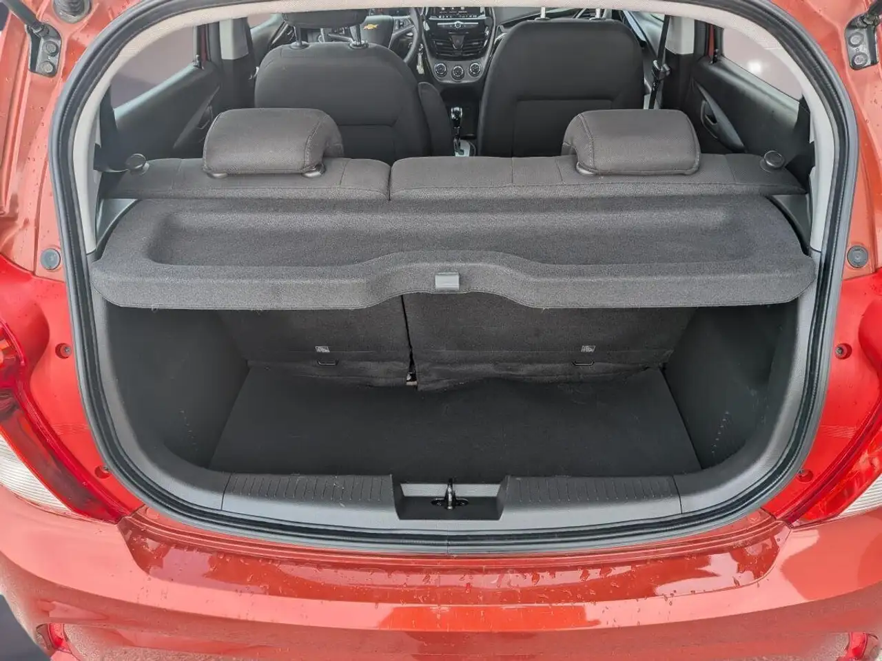 Chevrolet Spark снимка Chevrolet Spark