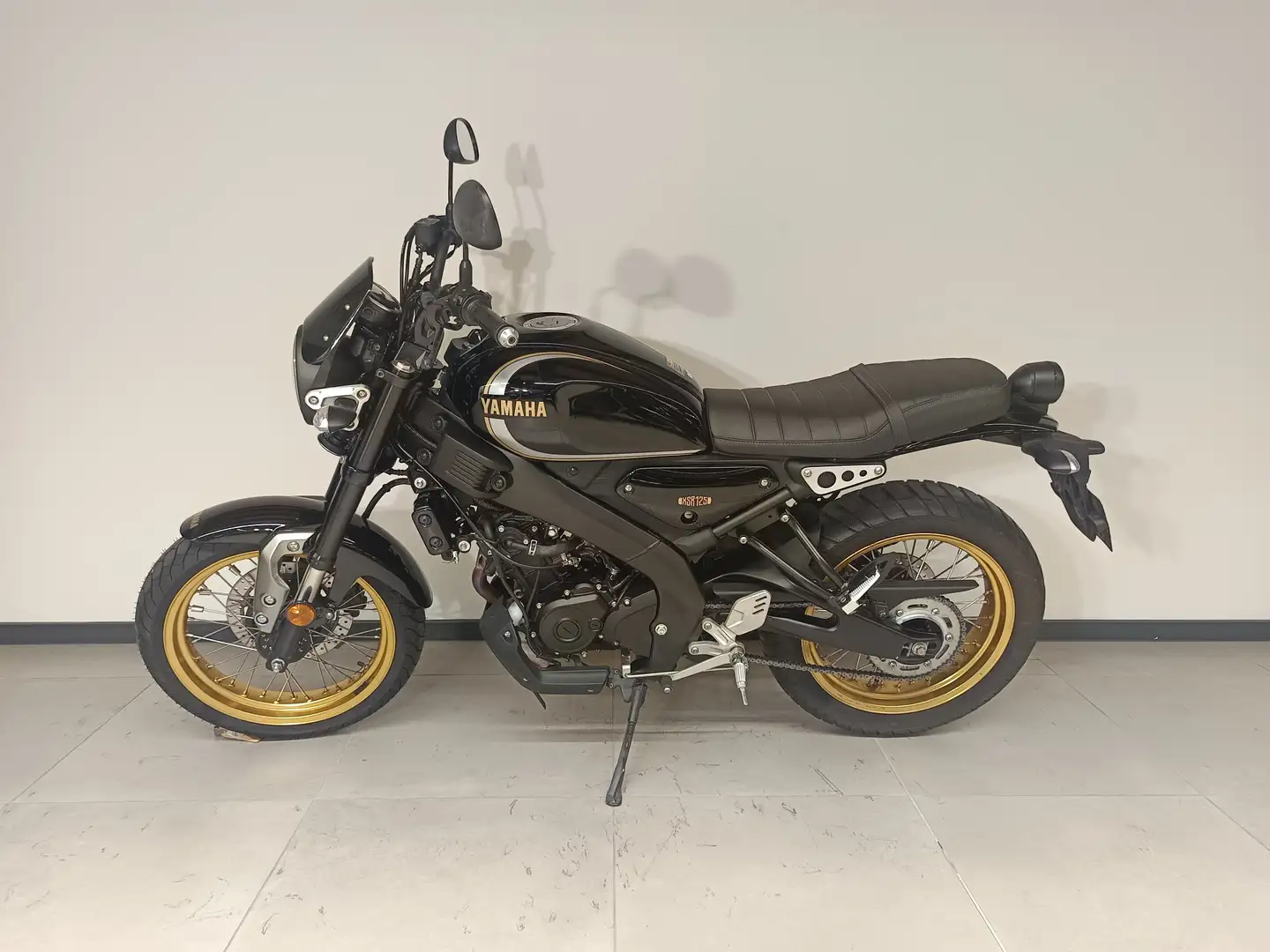 Yamaha XSR 125 Noir - 2