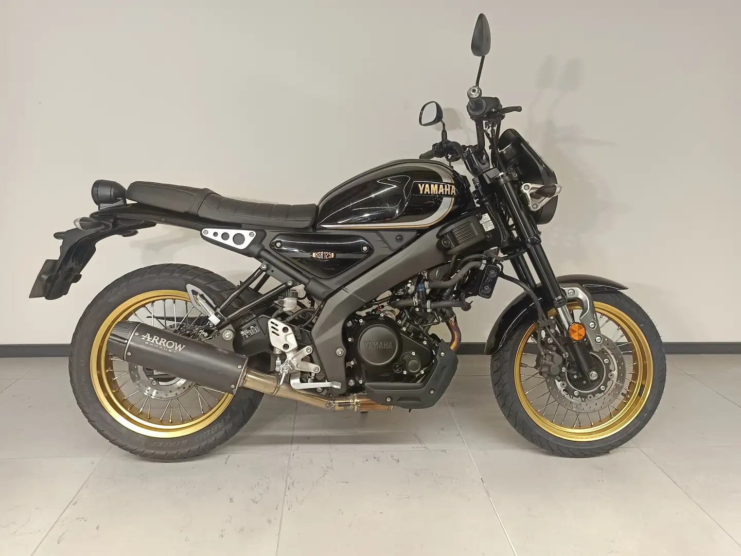 Yamaha XSR 125 Negro - 1