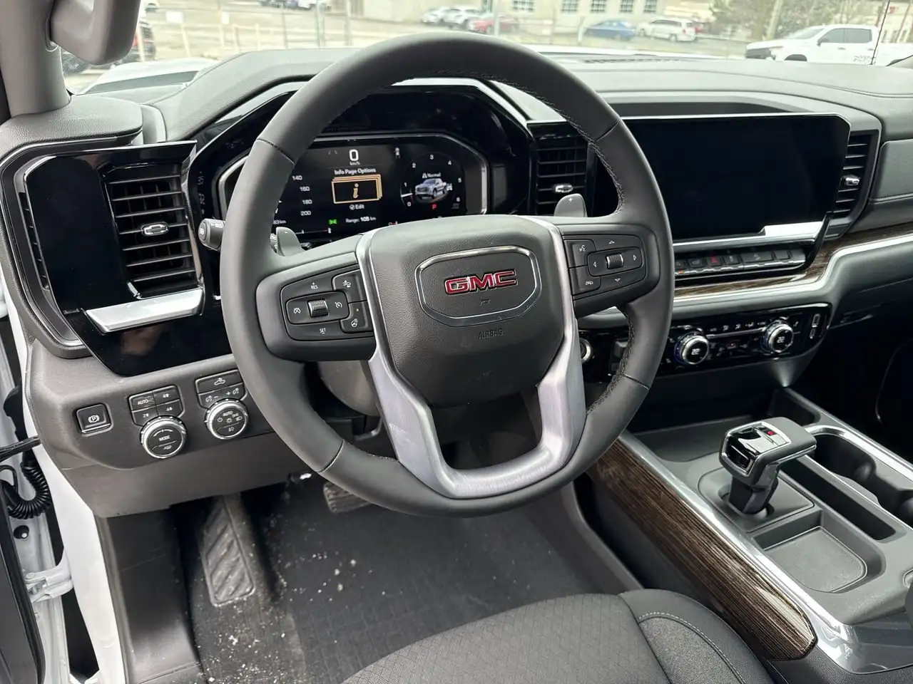 GMC Sierra 1500 снимка GMC Sierra 1500